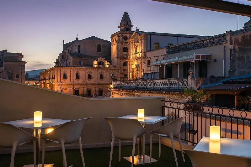 Porta Reale Rooms Noto Otel